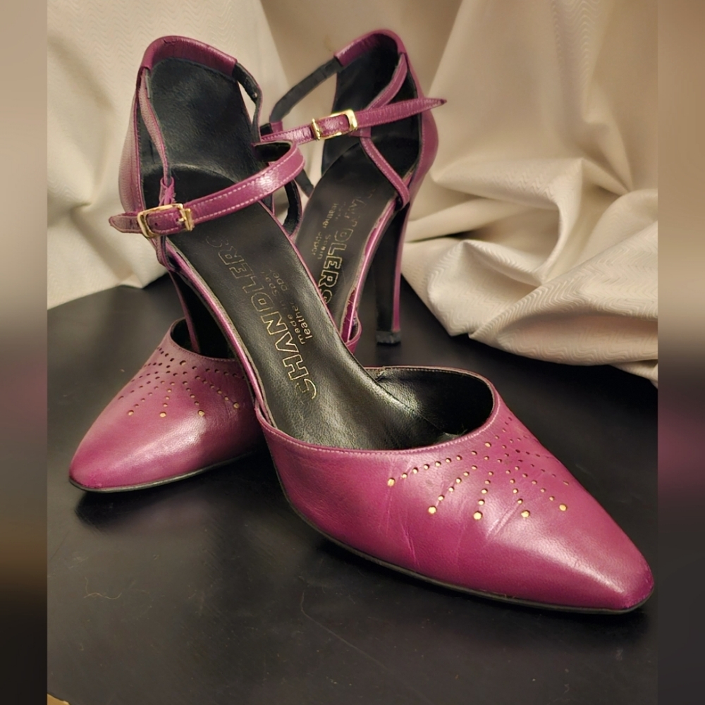 Chandlers Plum Leather Ankle Strap Pump sz 6 1/2